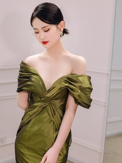 Sexy Meerjungfrau Off Shoulder Grünes Ballkleid Satin Langes Ballkleid P518