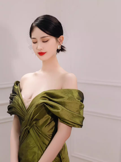 Sexy Meerjungfrau Off Shoulder Grünes Ballkleid Satin Langes Ballkleid P518