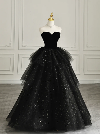 Robe de soirée longue noire sans bretelles en tulle et velours P624