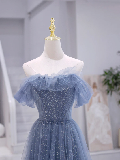 Robe de bal longue en tulle bleu sans bretelles coupe trapèze P620