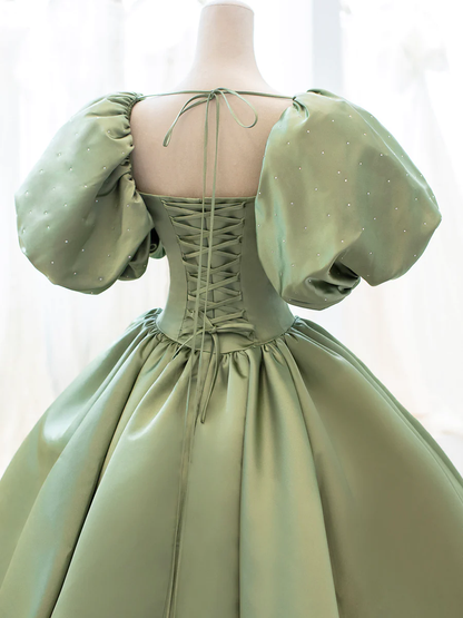 Ballkleid Sweet 16 Kleid Grünes Satin Abendkleid mit Puffärmeln P628