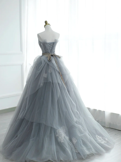 Robe de soirée longue grise sans bretelles en tulle et dentelle pour bal de promo P673
