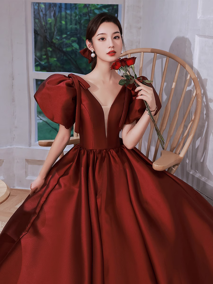 Une Ligne Robes de Soirée Bordeaux Longues en Satin pour Bal de Promo P725