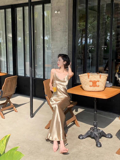 Sexy Meerjungfrau Träger Gold Satin Ballkleid Outfits zum 21. Geburtstag P684
