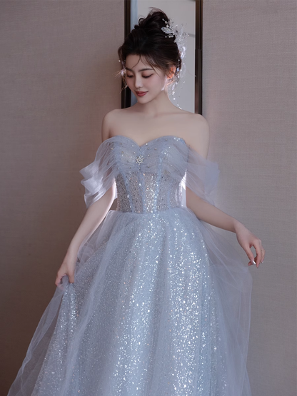 Une ligne épaules dénudées en tulle gris, robes de soirée longues pour le bal de promo P723