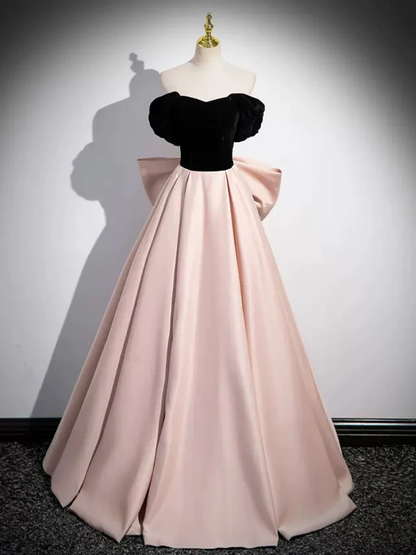 Robe de bal longue en satin rose, coupe trapèze, épaules dénudées P737