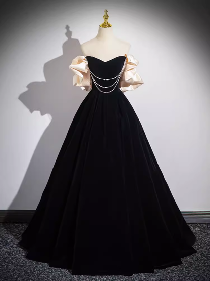 Robe de soirée élégante en satin noir à épaules dénudées P777
