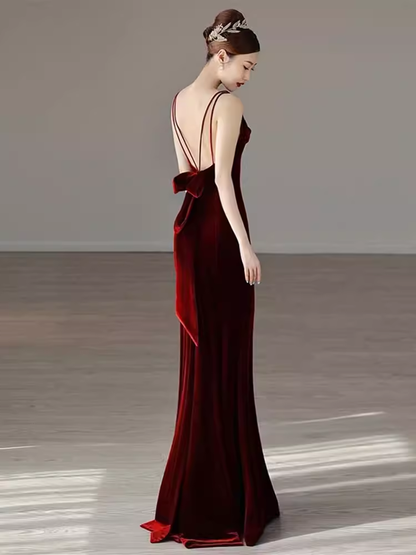 Meerjungfrau-Träger Samt Rot Partykleid Langes rückenfreies Ballkleid P876