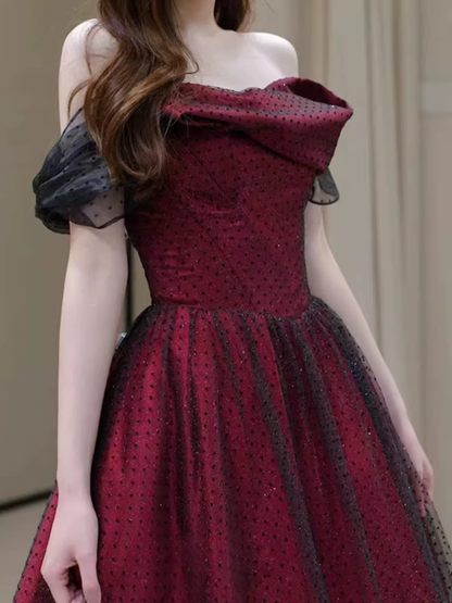 Robe de soirée bustier noire trapèze longue de bal bordeaux P883