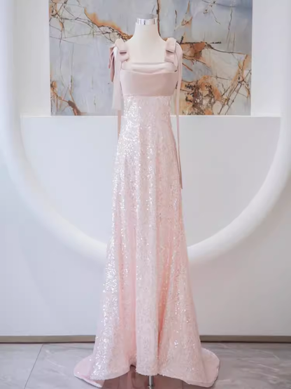 Robes de bal longues en satin rose avec bretelles fines, ligne A P1020