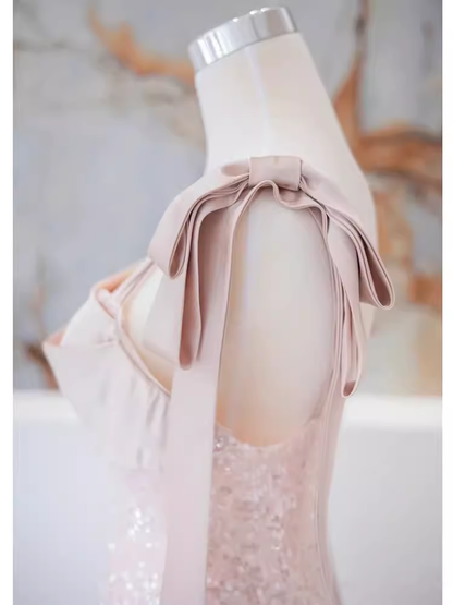 Robes de bal longues en satin rose avec bretelles fines, ligne A P1020