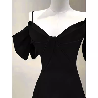 Élégante Robe de Bal Longue Noire Coupe Droite Robe de Soirée Formelle P1139