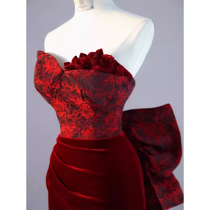 Sexy Etui Lang Senior Burgund Samt Ballkleid Festliches Kleid P1319