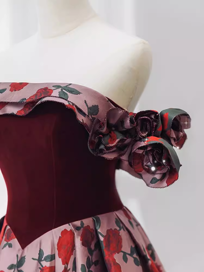 Magnifique robe de bal longue à fleurs, coupe trapèze et épaules dénudées P1328