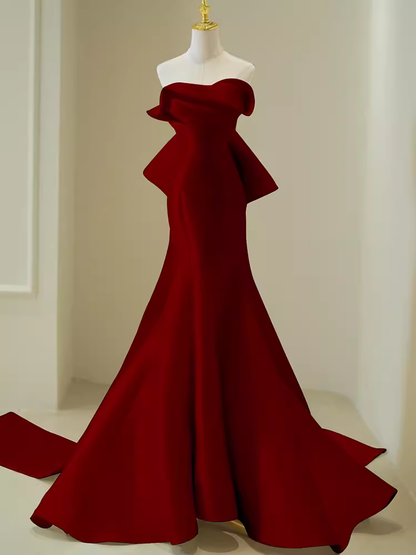 Einfaches Meerjungfrau-Trägerloses langes rotes Ballkleid Abendkleid P1365