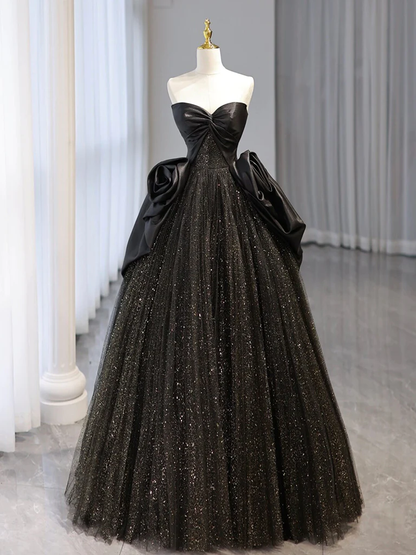 Robe de bal longue en satin et tulle noir, décolleté en cœur, pour bal de promo P1577
