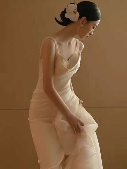 Robes de mariée longues en satin blanc vintage sirène à bretelles P1607