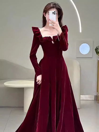 Robe de soirée longue trapèze en velours bordeaux P1611