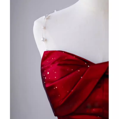 Schlichtes trägerloses Meerjungfrauen-Ballkleid in Burgunderrot, bodenlang, P1707