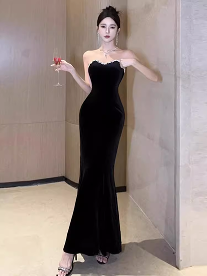 Meerjungfrau-Sweetheart-Abendkleid aus langem schwarzem Samt P1922
