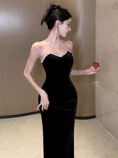 Meerjungfrau-Sweetheart-Abendkleid aus langem schwarzem Samt P1922