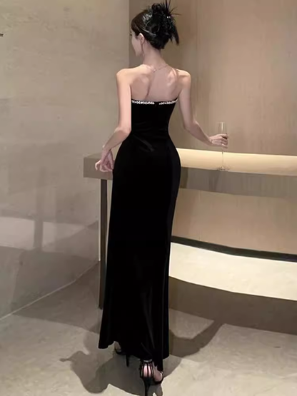 Meerjungfrau-Sweetheart-Abendkleid aus langem schwarzem Samt P1922