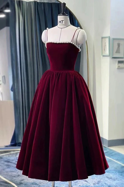 Robe de bal en velours avec fines bretelles P2233