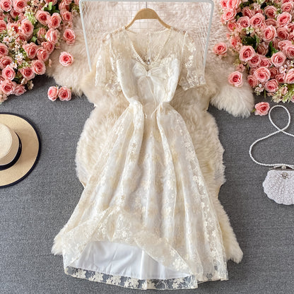 Süßes Spitzen-Kurz-A-Linien-Kleid Modekleid P260