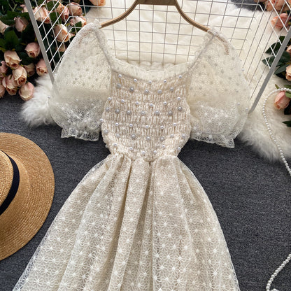 Niedliches Spitzen-Kurz-Kleid Modisches Kleid P312