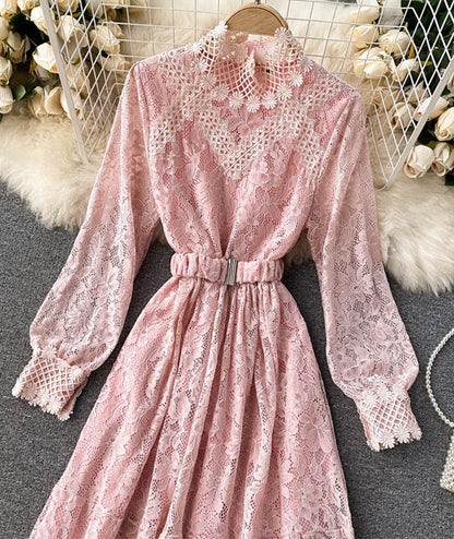 Elegantes O-Ausschnitt Spitzenkleid mit langen Ärmeln P316