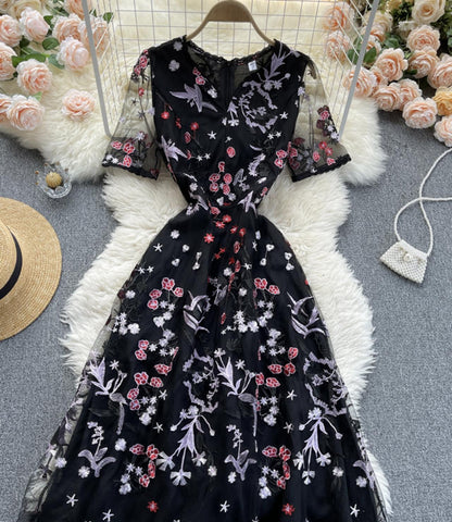 Schwarzes A-Linien-Spitzen-Minikleid Modisches Kleid P299