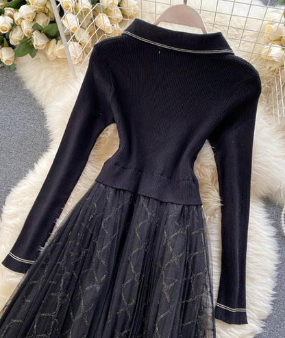 Élégante Robe Tricotée avec Épissures en Tulle P319