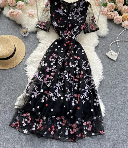 Schwarzes A-Linien-Spitzen-Minikleid Modisches Kleid P299