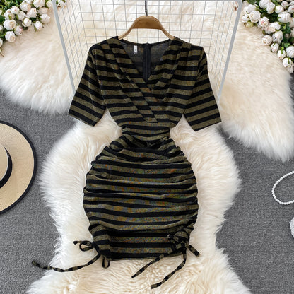Sexy V-Ausschnitt kurzes Kleid modisches Kleid P295