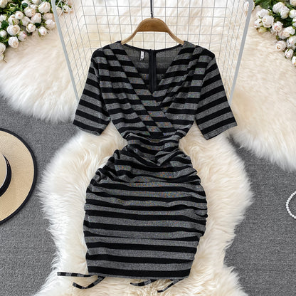 Sexy V-Ausschnitt kurzes Kleid modisches Kleid P295