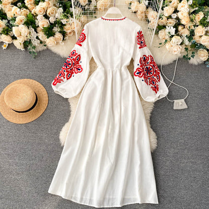 Boho-Kleid mit Stickerei, Rundhals und Ballonärmeln für Damen P083