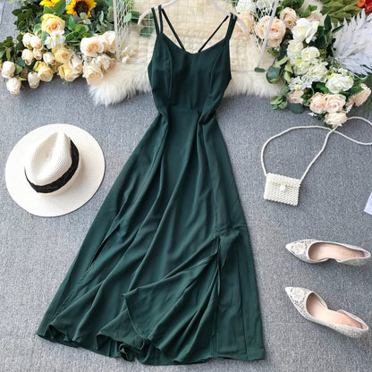 einfaches, rückenfreies, kurzes Sommerkleid für Damen P199