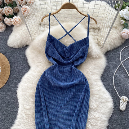 Figurbetontes rückenfreies Sommerkleid für Damen (P222)