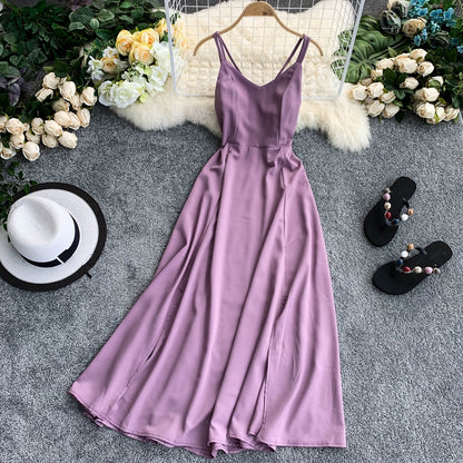 einfaches, rückenfreies, kurzes Sommerkleid für Damen P199