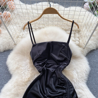 Robe d'été moulante pour femme à fines bretelles sexy P135