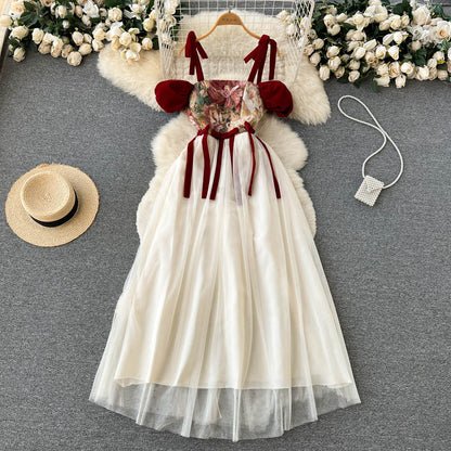 Retro-Nischen-Design, besticktes Trägerkleid Damen Kleid P084