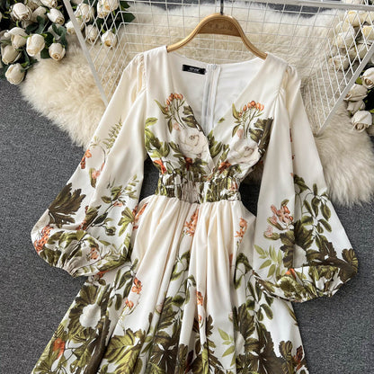 einfaches langärmeliges Sommerkleid für Damen P118