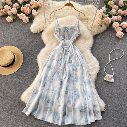Robe d'été sexy évasée à fines bretelles pour femme P096