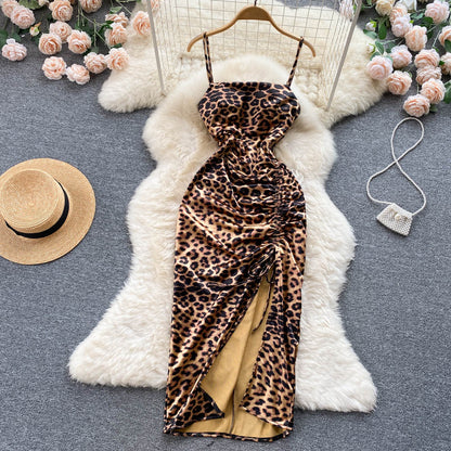 Robe d'été moulante pour femme à fines bretelles sexy P135