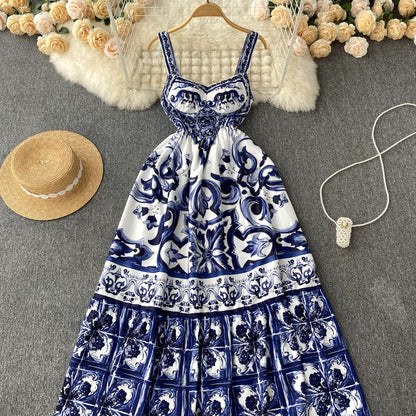 Robe bohème d'été sexy à fines bretelles pour femmes P134