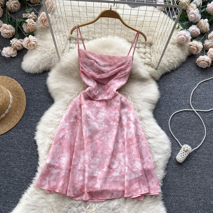 Robe rose florale sexy à fines bretelles pour femmes P143