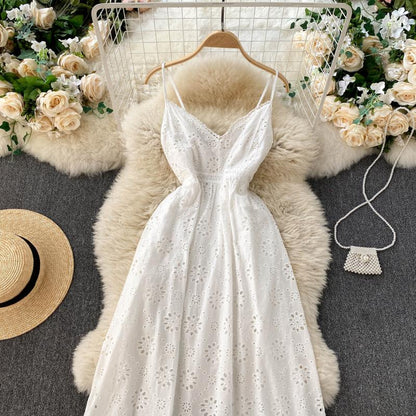 Sexy Spaghettiträger Heißes rückenfreies Spitzenkleid für Damen Feiertagskleid P203