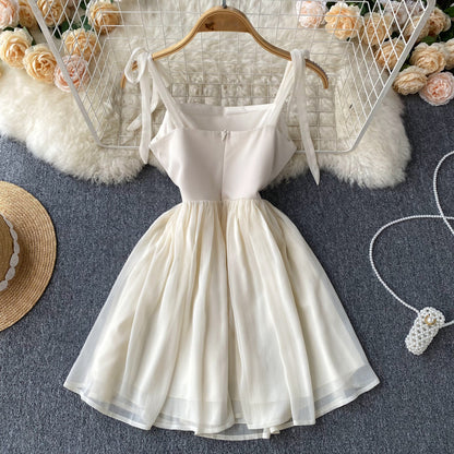 Süßes A-Linien-Kleid mit Spaghettiträgern Kurz Damenumstandskleid P151