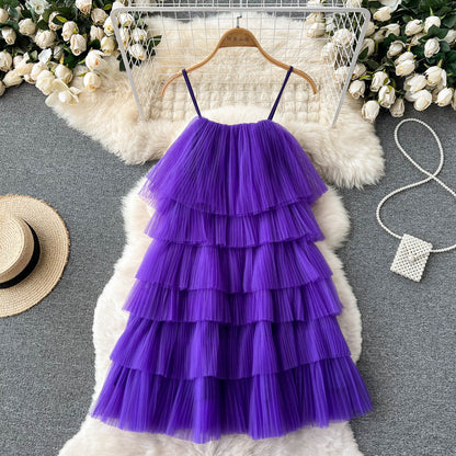 süßes Sommerkleid für Damen mit Spaghettiträgern und Rüschen P141