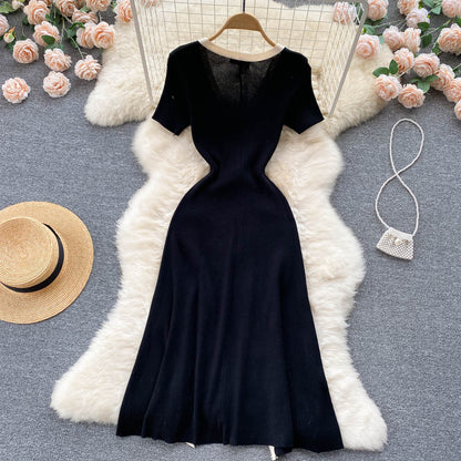 Einfaches, kurzärmeliges Sommerkleid für Damen P115
